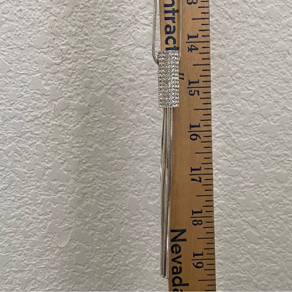 Silver-tone Rhinestones Tassel Chain 28” Long Necklace 33g - Picture 10 of 14